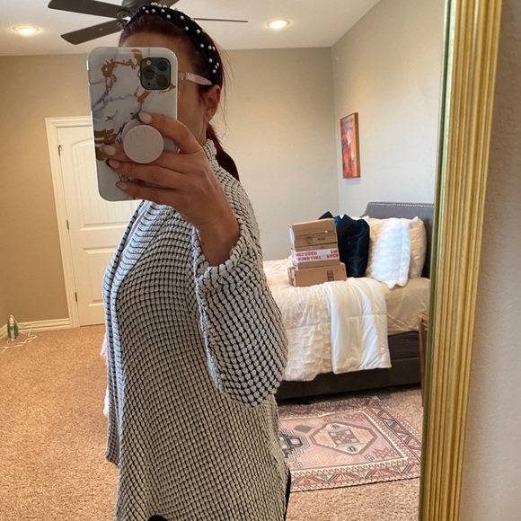 Anthropology “mauve”- open cardigan, knitted, warm and cozy, long sleeve - Picture 9 of 9